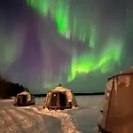 Vikajaervi View Experience Igloos