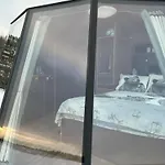 Vikajaervi View Experience Igloos *