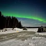 Vikajaervi View Experience Igloos 아파트 *