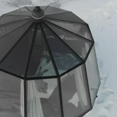 Vikajaervi View Experience Igloos *