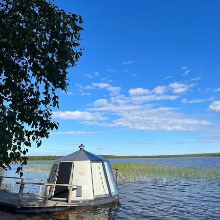 Vikajaervi View Experience Igloos