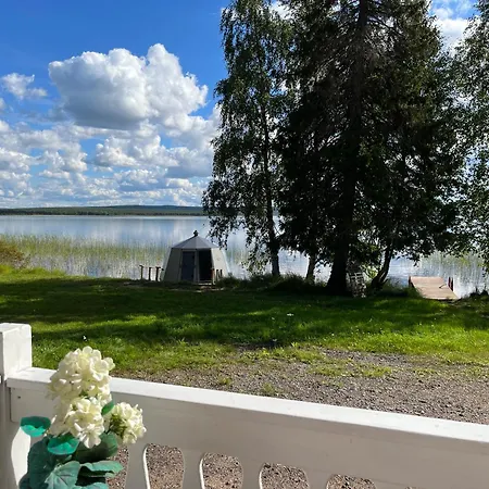 Vikajaervi View Experience Igloos * Rovaniemi