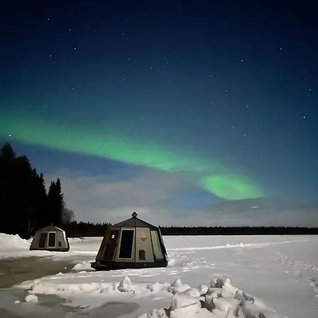 Vikajaervi View Experience Igloos 아파트