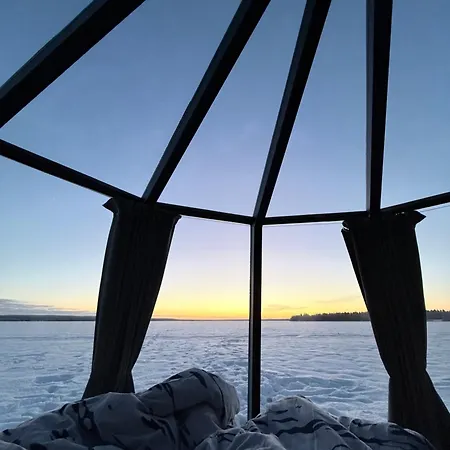 Vikajaervi View Experience Igloos * 로바니에미